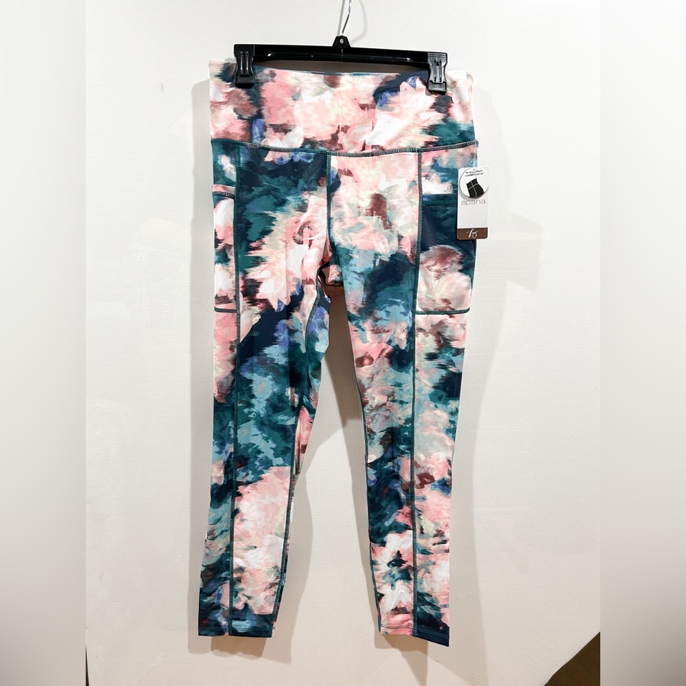 Large Apana Multicolor Active Leggings with pockets. NWT
